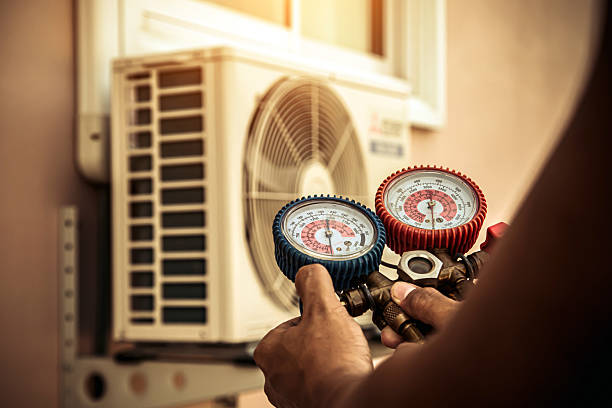 Professional Hvac technician working in Wendell, NC